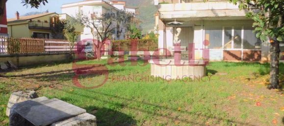 Villa de 5 dormitorios en Venafro, Italy No. 117291 10