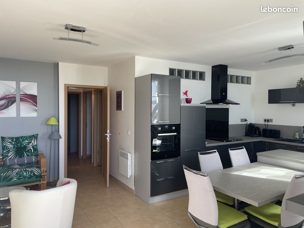 4 Schlafzimmer Doppelhaus in Ruoms, France, Nr. 269756