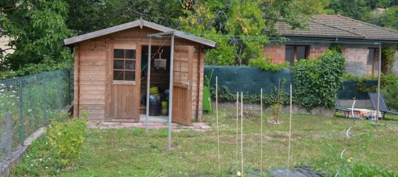 4 bedrooms House in Puy-de-Dome, France No. 288340 2