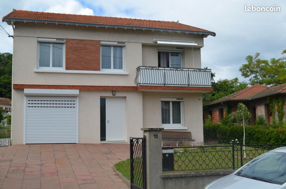 4 bedrooms House in Puy-de-Dome, France No. 288340