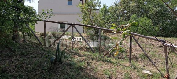 2 chambres Maison à Colli al Metauro, Italy No. 74891 5