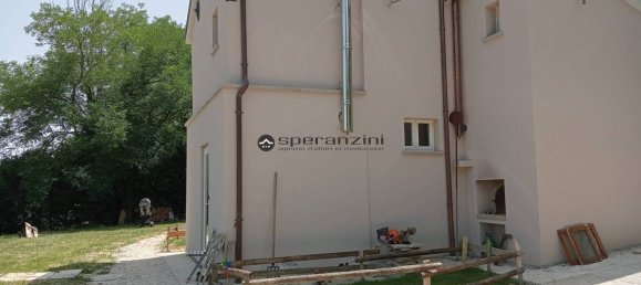 2 chambres Maison à Colli al Metauro, Italy No. 74891 2