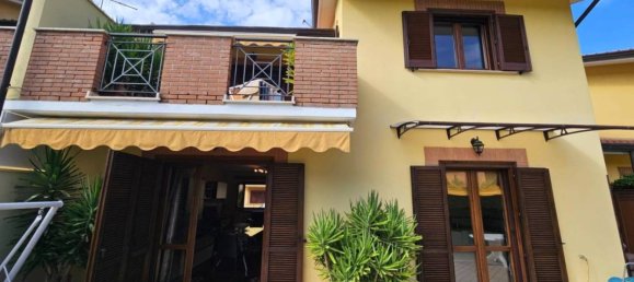 3 bedrooms House in Frosinone, Italy No. 293905 14