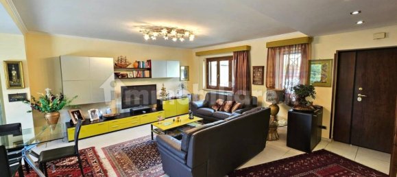 3 bedrooms House in Frosinone, Italy No. 293905 3