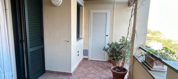 2 bedrooms Apartment in Castiglione della Pescaia, Italy No. 1574 5
