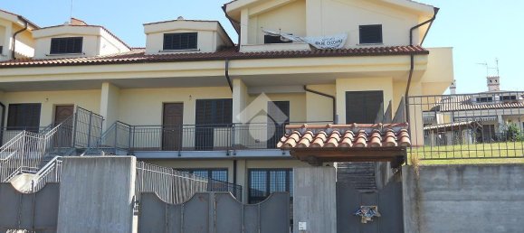 4 rooms Villa in Albano Laziale, Italy No. 152705 3
