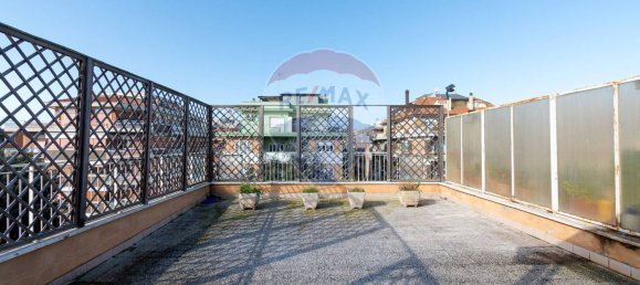 Apartamento de 3 divisões em Rome, Italy N.º 136928 6