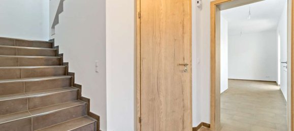 3 chambres Maison de ville à Saalekreis, Germany No. 41000 14