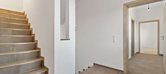 3 chambres Maison de ville à Saalekreis, Germany No. 41000 9