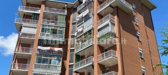 5 bedrooms Apartment in Orbassano, Italy No. 311471 3