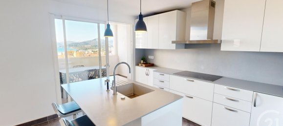 Duplex T3 em L'Ile-Rousse, France N.º 161137 8