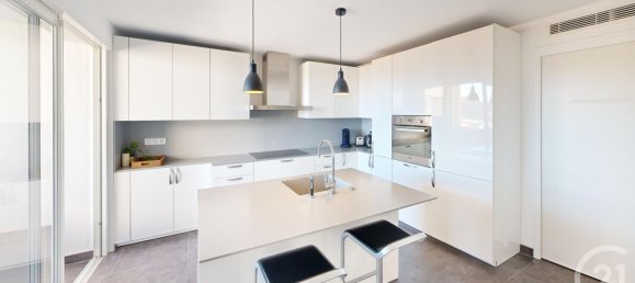 Duplex T3 em L'Ile-Rousse, France N.º 161137 10