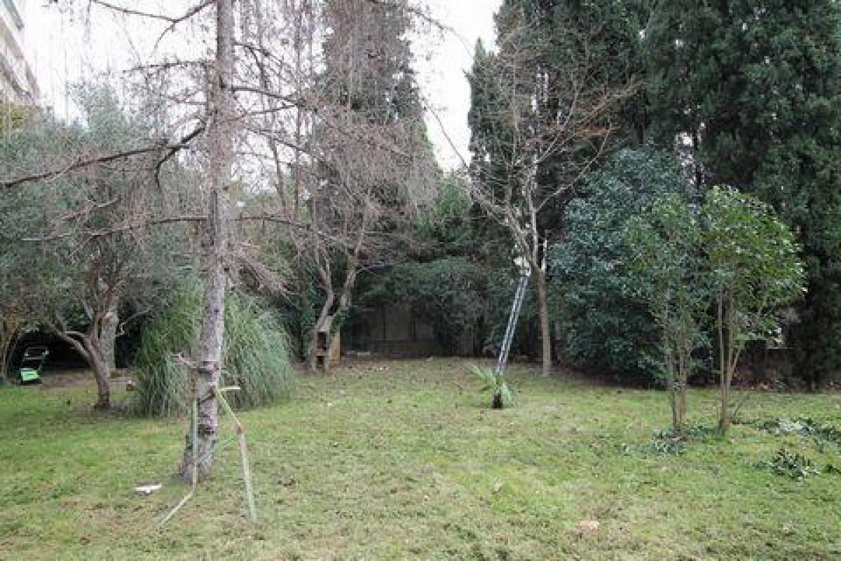 3 bedrooms Condo in Marseille, France No. 16885