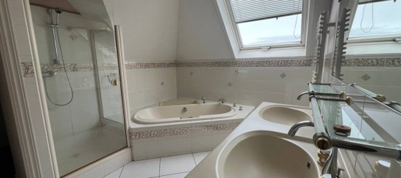 4 bedrooms Apartment in Vannes, France No. 286136 3