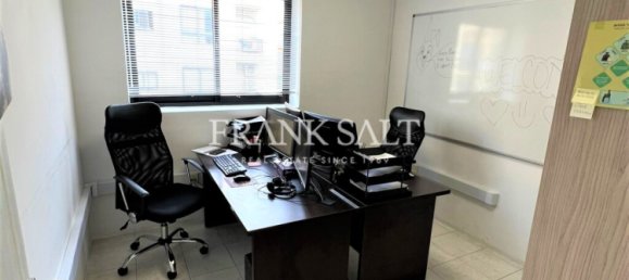 80m² Office in Gzira, Malta No. 12381 5