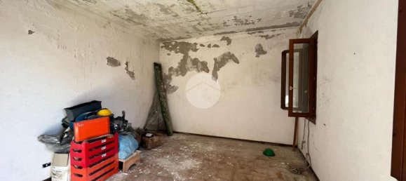 5 bedrooms House in Vigonza, Italy No. 334868 13