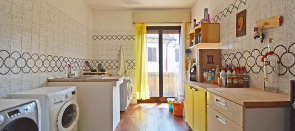 4 rooms Apartment in Sumirago, Italy No. 106583 10