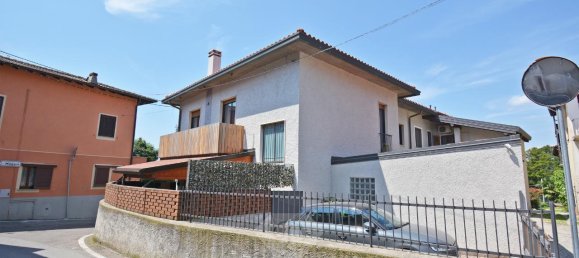 4 rooms Apartment in Sumirago, Italy No. 106583 4