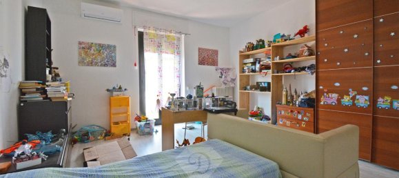 4 rooms Apartment in Sumirago, Italy No. 106583 13