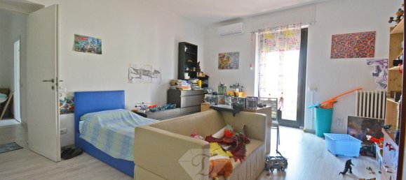 4 rooms Apartment in Sumirago, Italy No. 106583 14