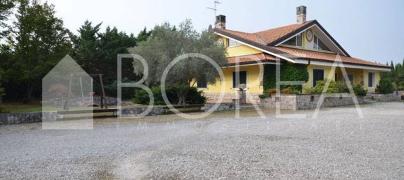 3 غرف نوم فيلا في Trieste, Italy رقم 295797 3