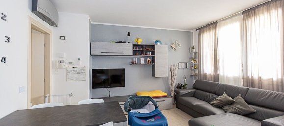 Dúplex de 2 habitaciónes en Rivolta d'Adda, Italy No. 286337 12