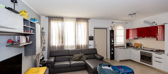 Dúplex de 2 habitaciónes en Rivolta d'Adda, Italy No. 286337 5