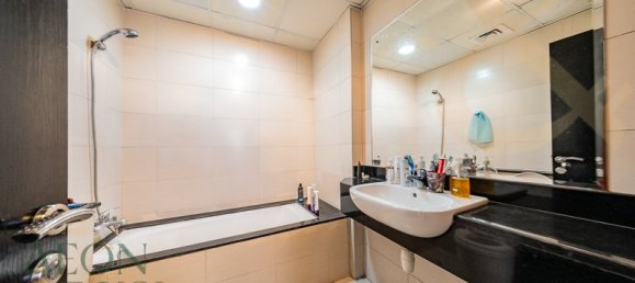 3 Schlafzimmer Villa in Jumeirah Village Circle, UAE, Nr. 105049 2