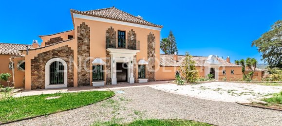 6 bedrooms House in Manilva, Spain No. 99559 33