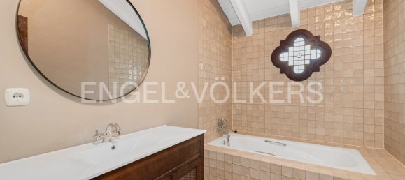 6 bedrooms House in Manilva, Spain No. 99559 20