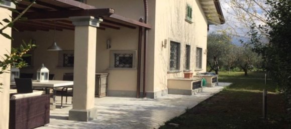 8 rooms Villa in Forte dei Marmi, Italy No. 41408 3