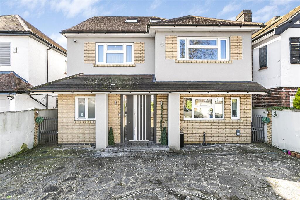 6 bedrooms House in London, United Kingdom No. 6595