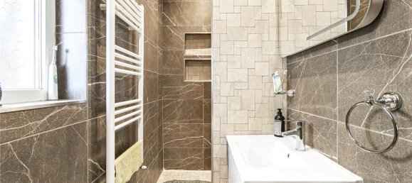 6 bedrooms House in London, United Kingdom No. 6595 14