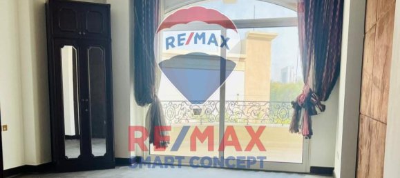 7 bedrooms Villa in Abu Dhabi, UAE No. 21575 15