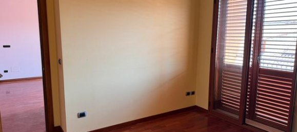 Квартира с 4 комнатами в Джела, Италия № 299303 6