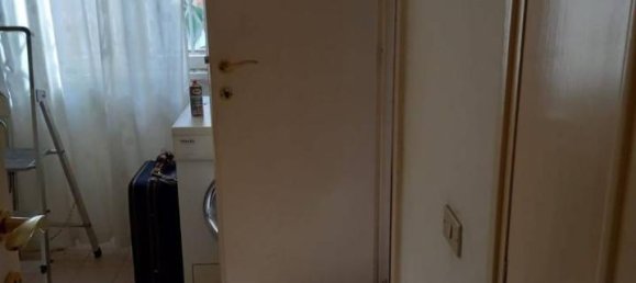 6 rooms Apartment in Rome, Italy No. 107292 7