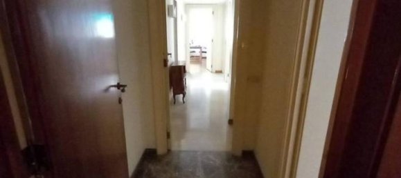 6 rooms Apartment in Rome, Italy No. 107292 20