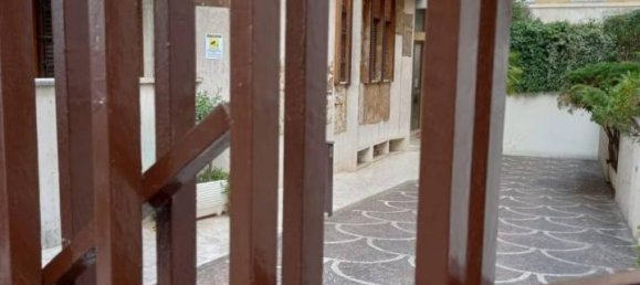 6 rooms Apartment in Rome, Italy No. 107292 36