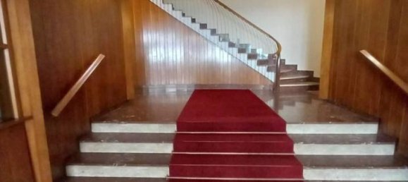 6 rooms Apartment in Rome, Italy No. 107292 6