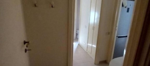 6 rooms Apartment in Rome, Italy No. 107292 17