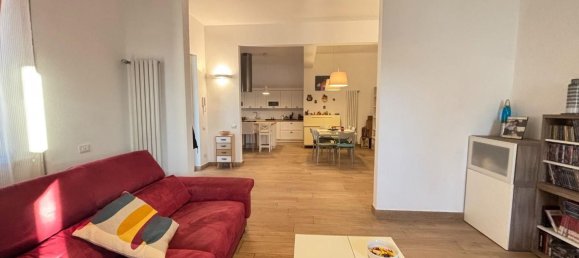4 rooms House in Cascina, Italy No. 218896 2