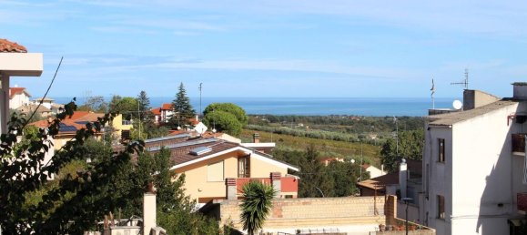 Casa de 5 habitaciónes en Casalbordino, Italy No. 68840 9