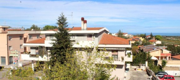 Casa de 5 habitaciónes en Casalbordino, Italy No. 68840 22