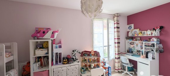 Casa de 2 dormitorios en Le Plessis-Bouchard, France No. 324358 9