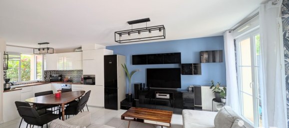 Casa de 2 dormitorios en Le Plessis-Bouchard, France No. 324358 2