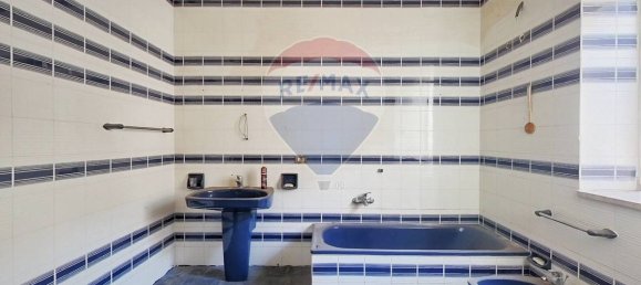 Apartamento de 4 dormitorios en Cinisi, Italy No. 329215 2