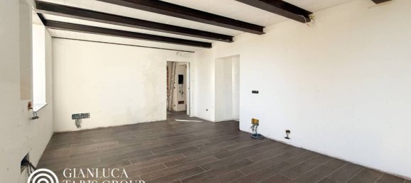 4 Schlafzimmer Villa in Chieri, Italy, Nr. 302424 2
