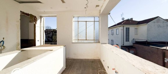 4 Schlafzimmer Villa in Chieri, Italy, Nr. 302424 18