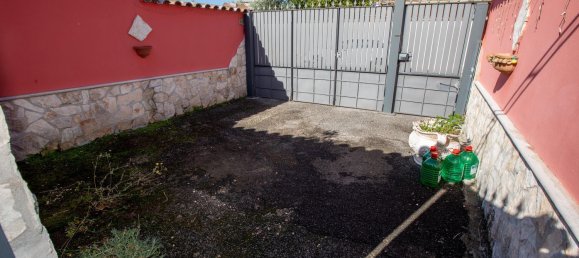 4 rooms House in Rome, Italy No. 112712 32