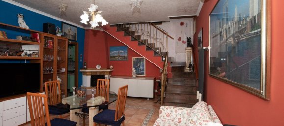 4 rooms House in Rome, Italy No. 112712 4